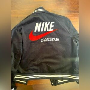 Nike Sportswear Bomber Jacket